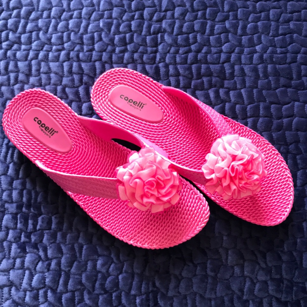 New cute little sandals perfect for summer
